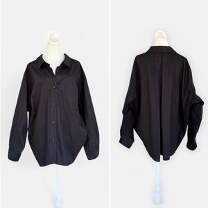 Carly Jean LA Oversized Button Front in Black Size Small